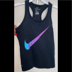 Girls Nike tank top tee shirt small dri fit black